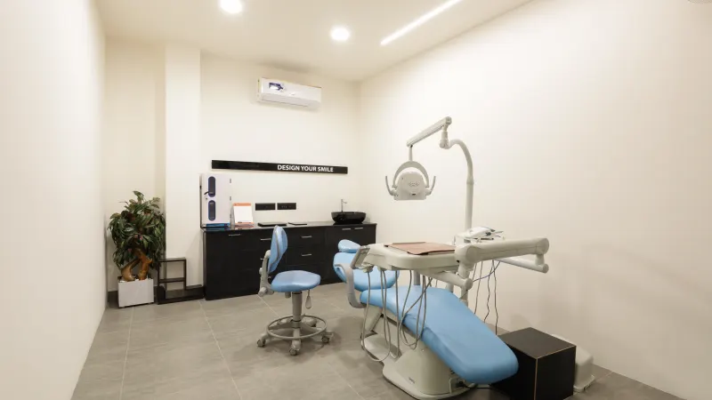 Smile Studio — treatment room