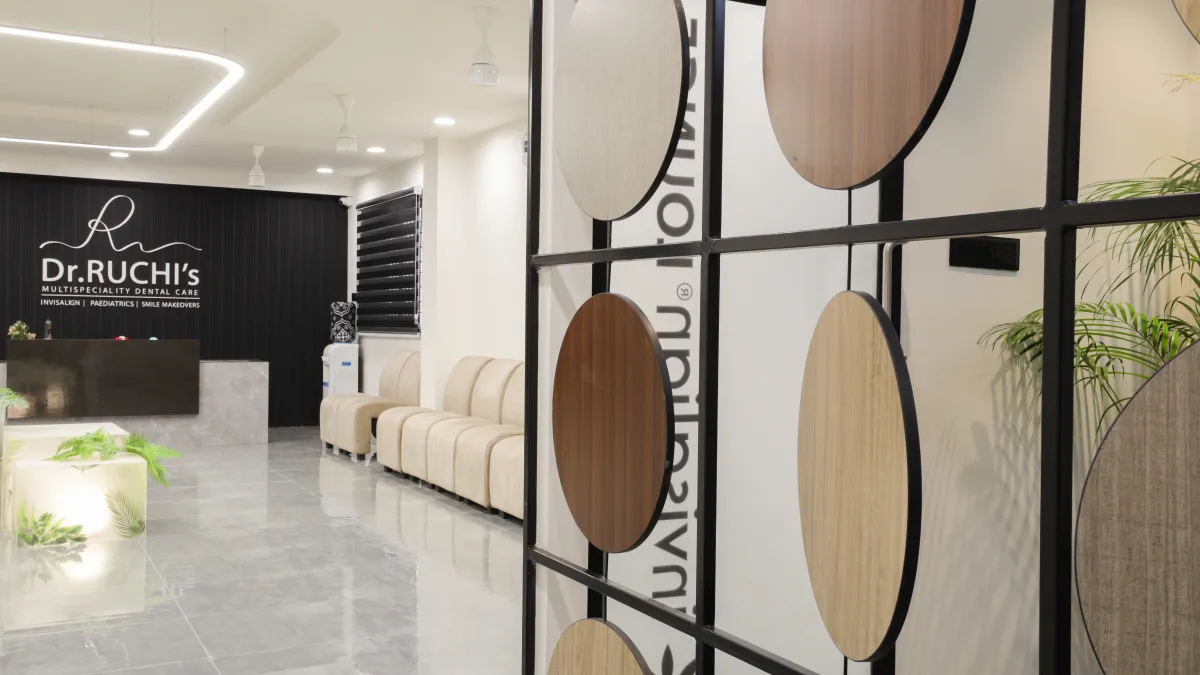 Reception lounge & branded waiting area