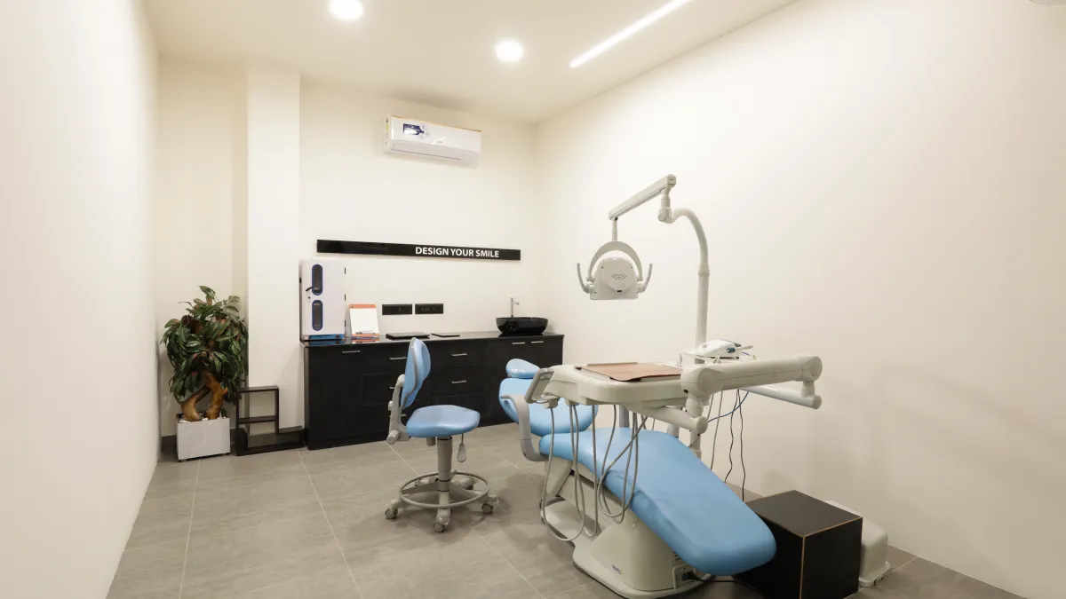 Smile Studio — treatment room
